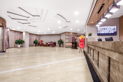 兰花桦大酒店(银川南门广场店)