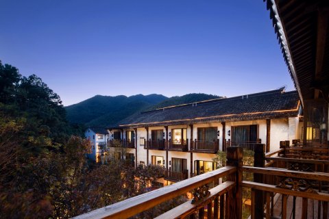 天目湖南山竹海遇·竹隐居酒店(御水温泉店)