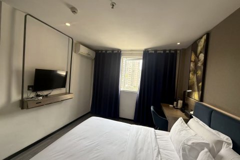 7天优品酒店(贵阳黔灵山公园改茶路地铁站店)