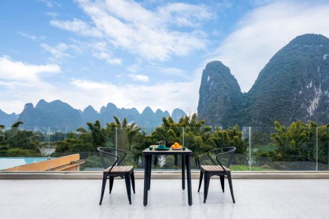 阳朔漓江阁民宿(二十元背景风景区店)
