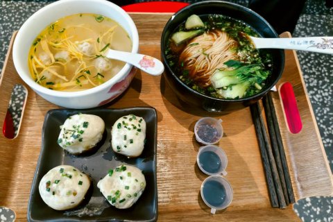 苏州山塘街万象天地厚居酒店