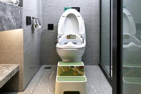 希岸酒店(重庆枫香湖儿童公园店)