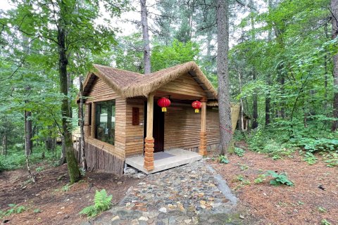 五营国家森林公园绿野仙居度假村