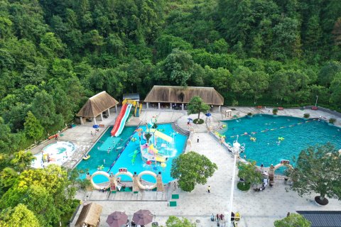 新丰云天海温泉原始森林度假村