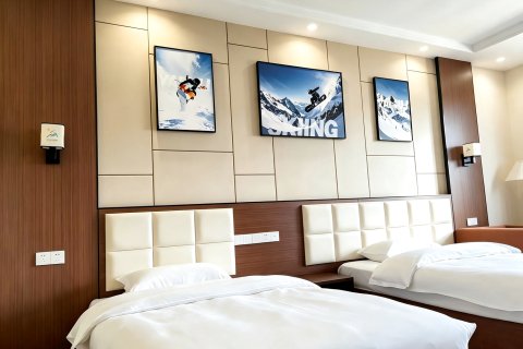雅旺斯酒店(亚布力滑雪旅游度假区店)