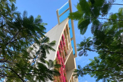三亚康年酒店