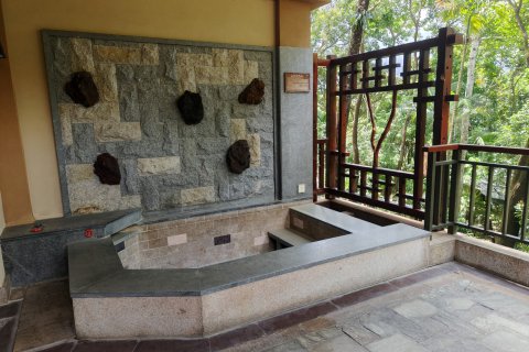 保亭七仙岭雨林仙境温泉度假酒店