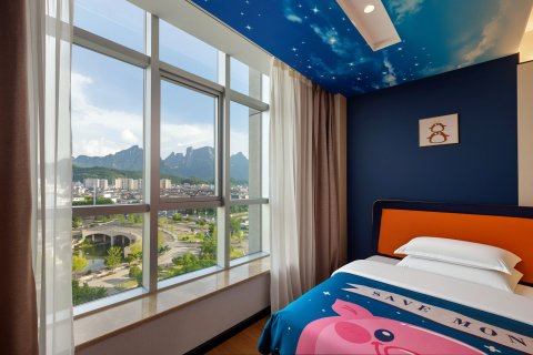 张家界天门山华美达酒店
