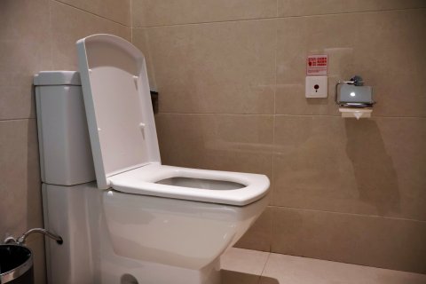 昆明古滇半山温泉酒店(滇池店)