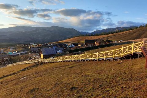 哈巴河四十八度驿栈(白哈巴风景区店)