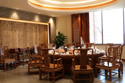 王朝圣地温泉酒店(长白山北景区集散中心店)