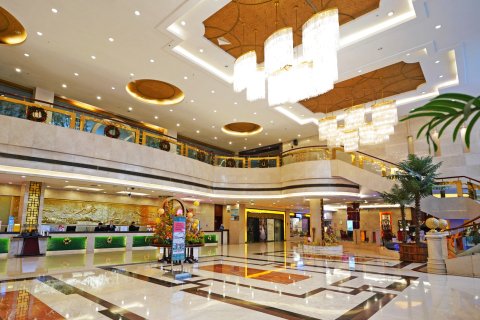 中威蓝海御华大饭店(无锡惠山万达广场店)
