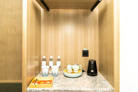 云·文心酒店(开封清明上河园万岁山武侠城店)