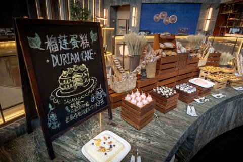 宁波洲至奢选绿城尊蓝酒店