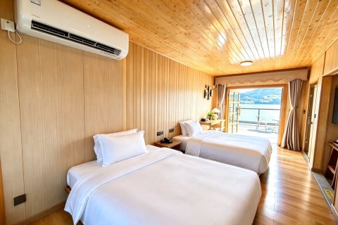 疍家渔排海上民宿(陵水猴岛旅游码头店)
