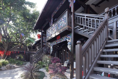 丽江赵公馆|珺上Boheart·纳西古榕园林庭院(古城南门木府店)