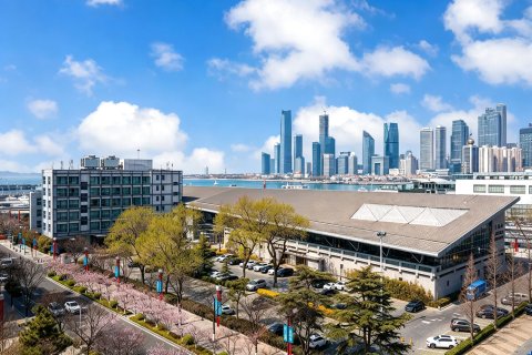 青岛中航翔通大酒店(奥帆中心五四广场店)